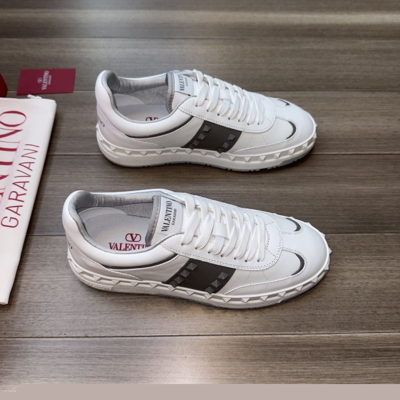 Valentino Sneakers
